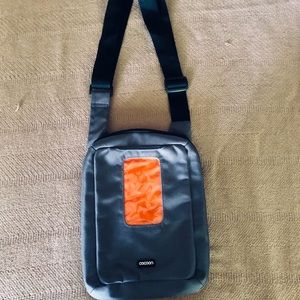 Tablet Case Carrier